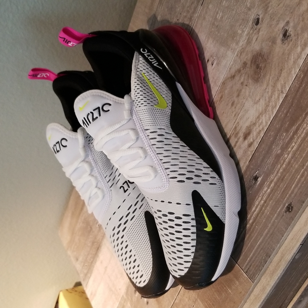 Nike Air Max 270